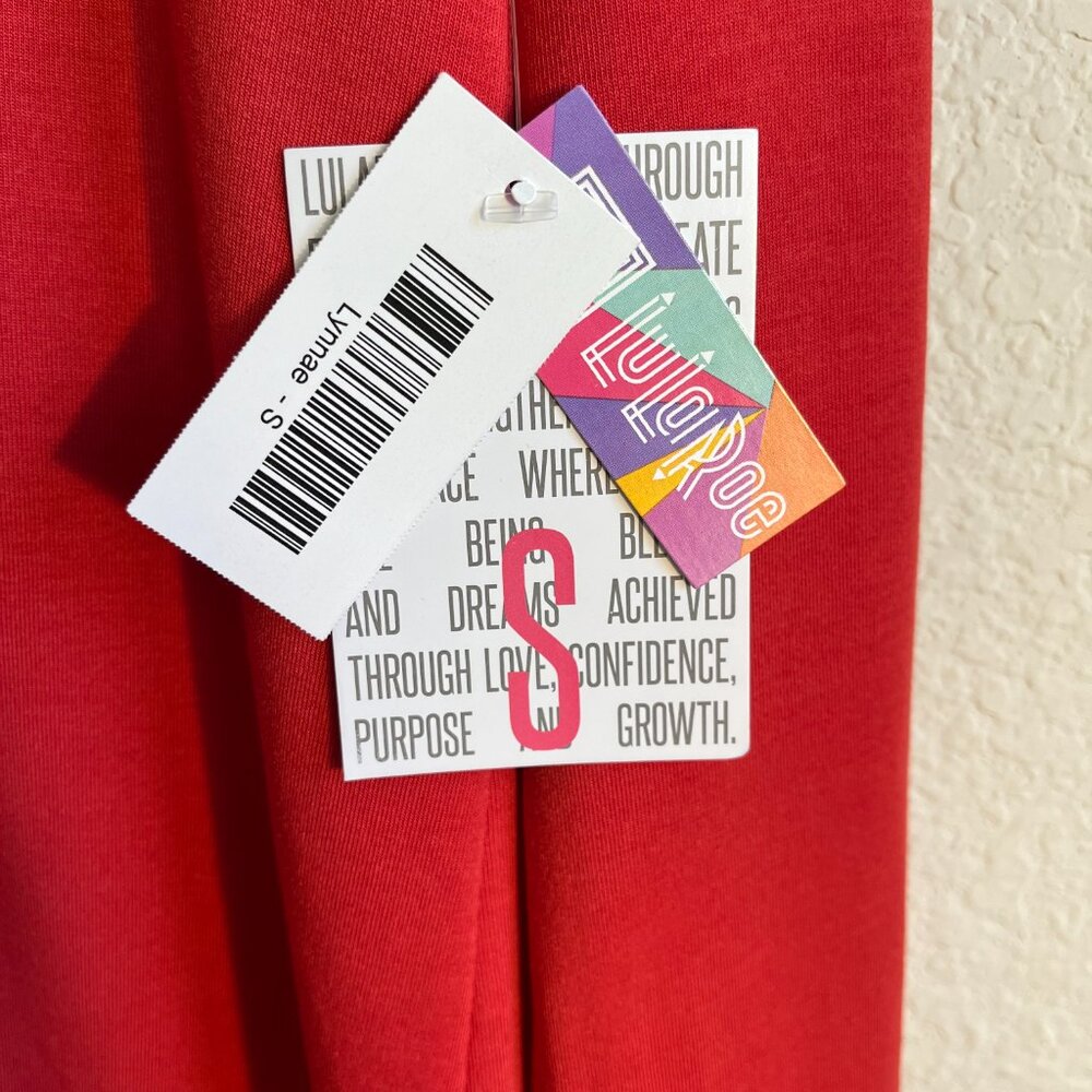 NWT Lularoe Ladies Long Sleeve Coral Lynnae Top Sm Low hemline Capsule Comfy - Picture 7 of 7